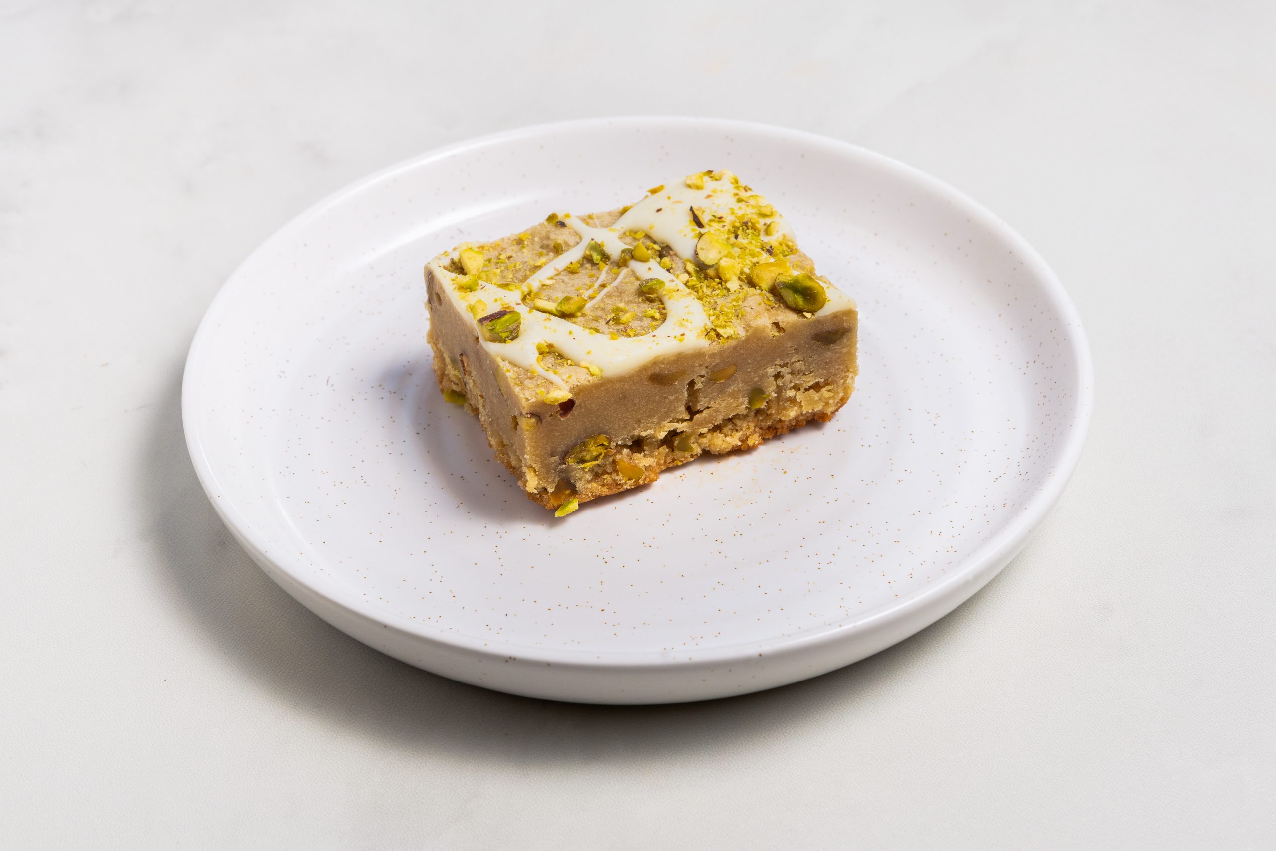 Good Earth Coffeehouse Pistachio Blondie